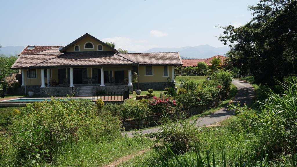 Villa Tee Four Digana Ngoại thất bức ảnh